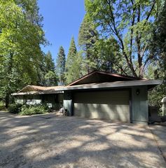 4585 Wandering Way, Camino, CA 95709
