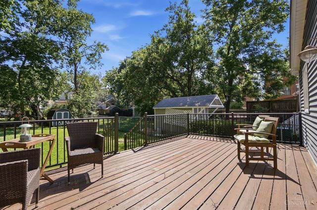 2721 Hyde Park Avenue, Cincinnati, OH 45209