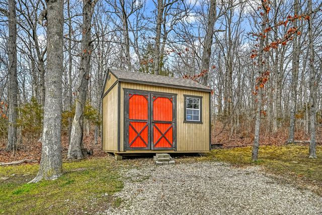 6038 State Highway A, Marshfield, MO 65706