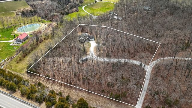 6038 State Highway A, Marshfield, MO 65706