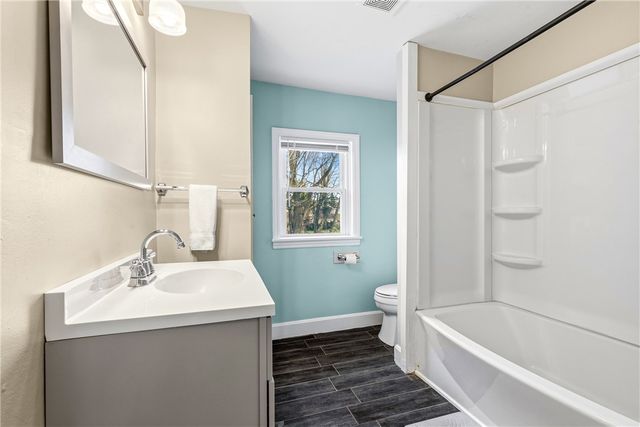 128 N Wall Street, Loveland, OH 45140