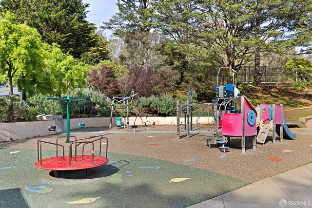 339 Panorama Drive, San Francisco, CA 94131