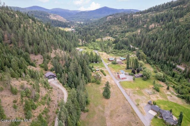 1875 S Gateway Ranch Rd, Coeur D'alene, ID 83814