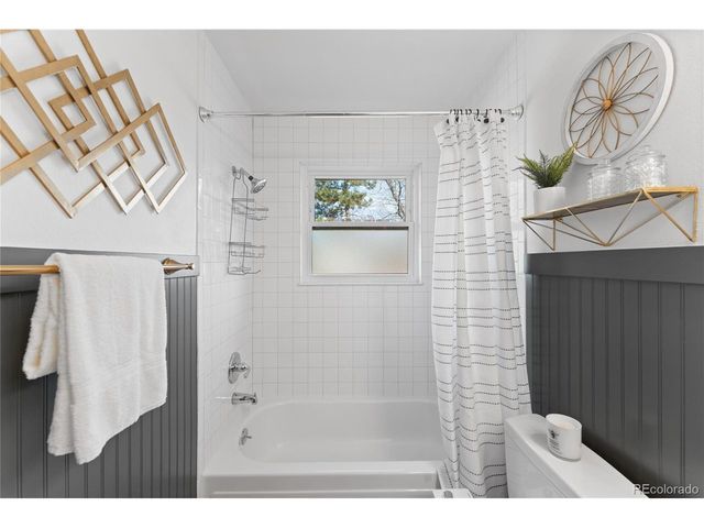 2750 Maroon Bells Ave, Colorado Springs, CO 80918