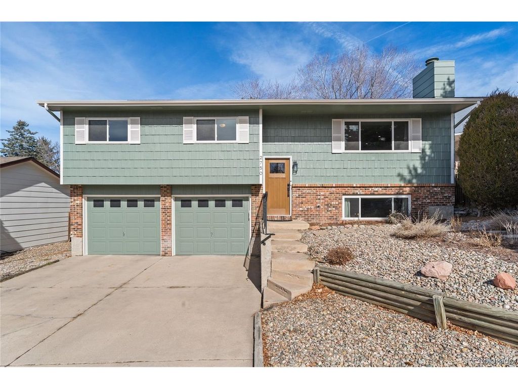 2750 Maroon Bells Ave, Colorado Springs, CO 80918