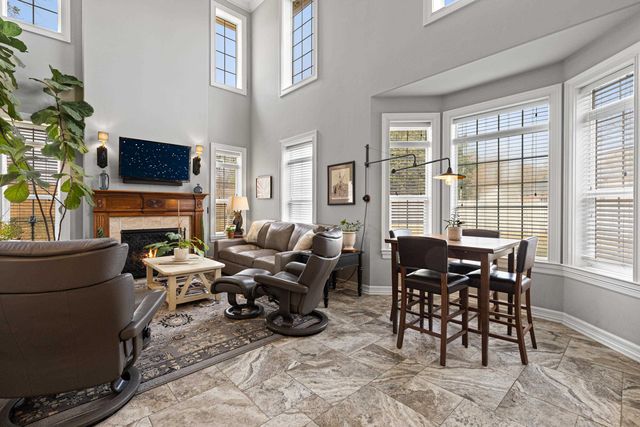 115 Oak Isle, Longview, TX 75605