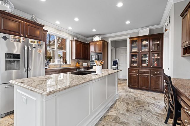 115 Oak Isle, Longview, TX 75605