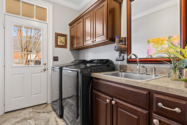 115 Oak Isle, Longview, TX 75605