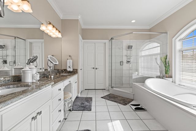 115 Oak Isle, Longview, TX 75605