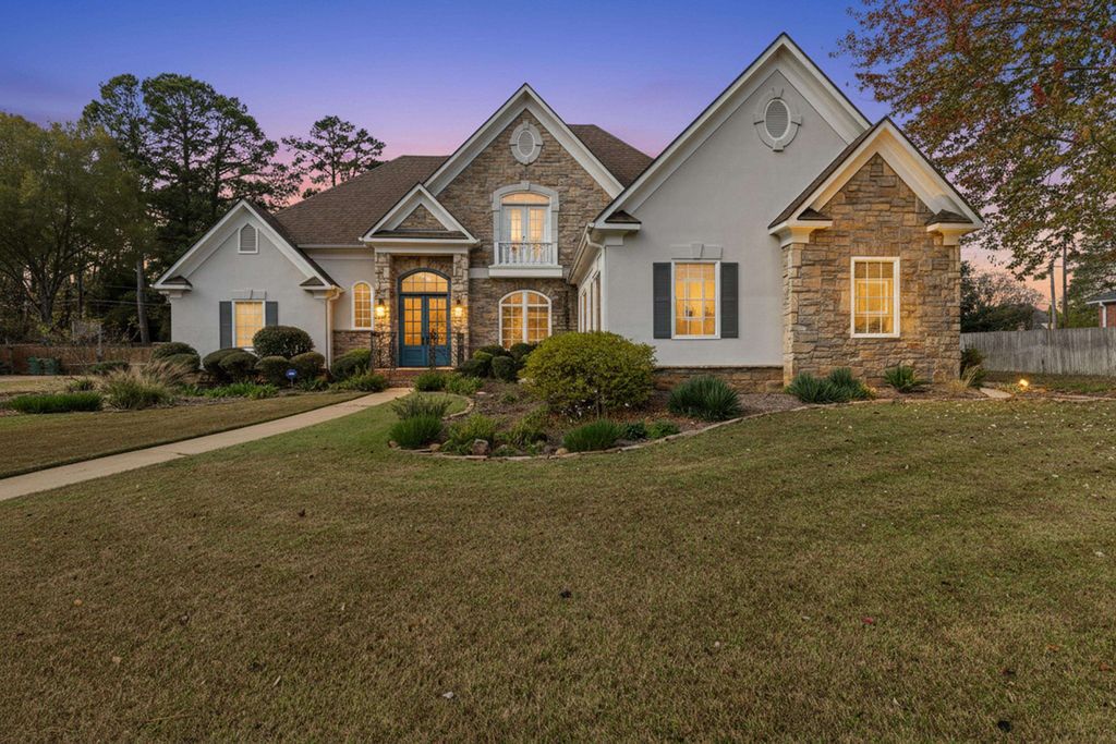 115 Oak Isle, Longview, TX 75605