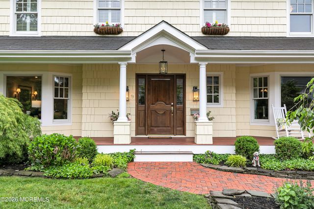 9 Briarwood Road, Fair Haven, NJ 07704
