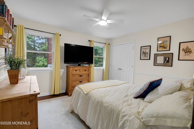 9 Briarwood Road, Fair Haven, NJ 07704
