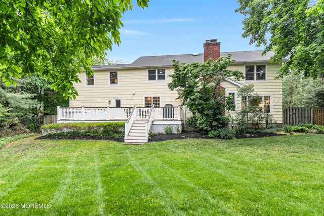 9 Briarwood Road, Fair Haven, NJ 07704