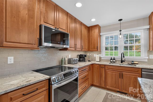 69 Sunwest Drive, Arden, NC 28704