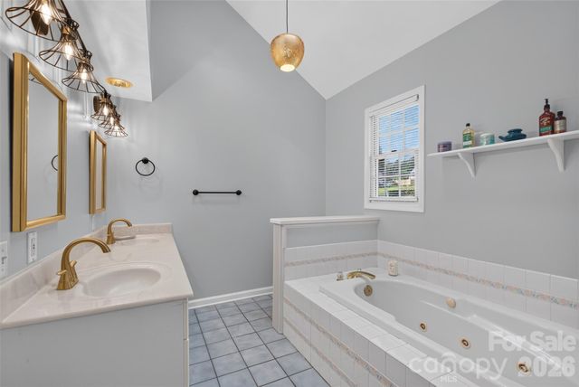 69 Sunwest Drive, Arden, NC 28704