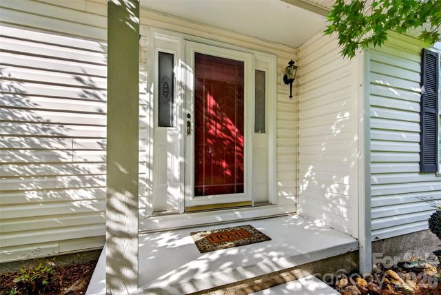 69 Sunwest Drive, Arden, NC 28704