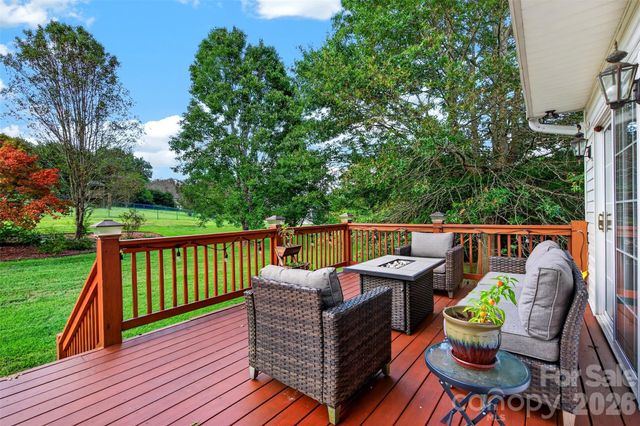 69 Sunwest Drive, Arden, NC 28704