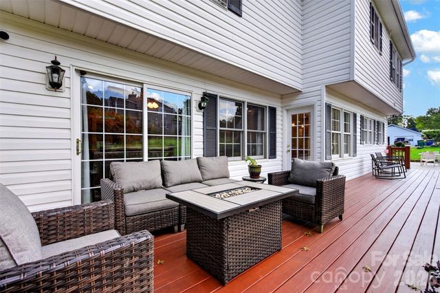 69 Sunwest Drive, Arden, NC 28704