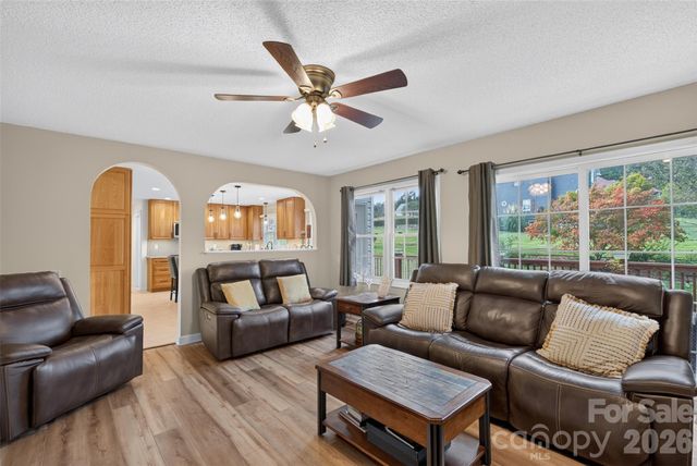 69 Sunwest Drive, Arden, NC 28704