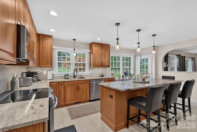 69 Sunwest Drive, Arden, NC 28704
