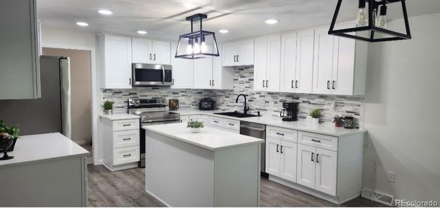 9126 Jotipa Drive, Longmont, CO 80503