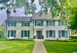 345 PARK LANE Drive, Galesburg, IL 61401