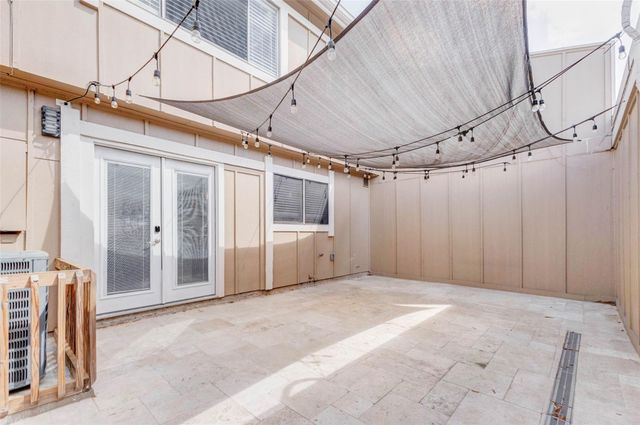 11643 Village Place Drive 194, Houston, TX 77077