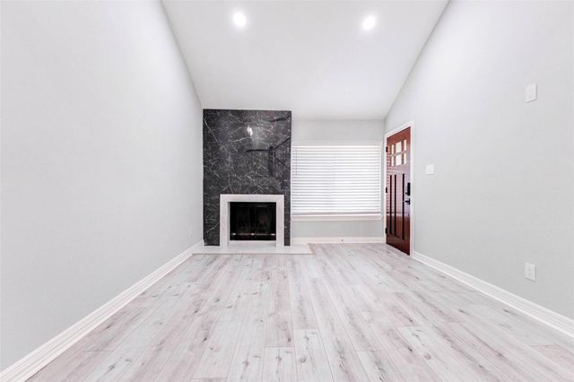 11643 Village Place Drive 194, Houston, TX 77077