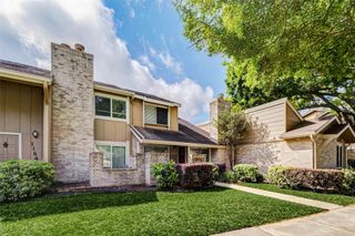 11643 Village Place Drive 194, Houston, TX 77077