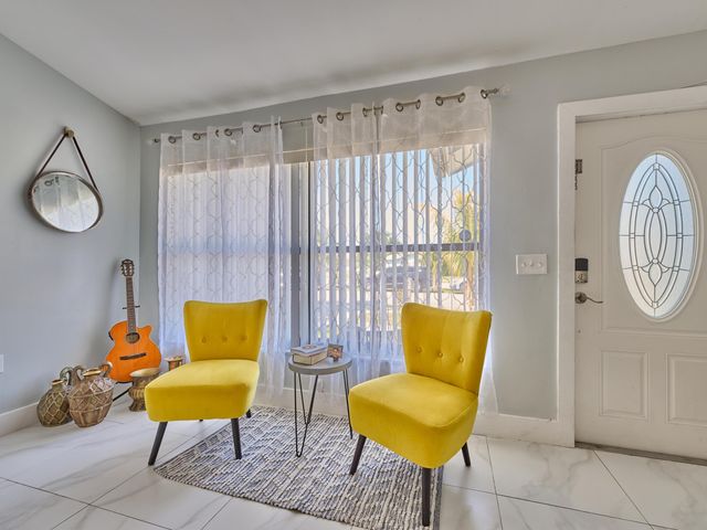 9020 SW 8th Street, Boca Raton, FL 33433