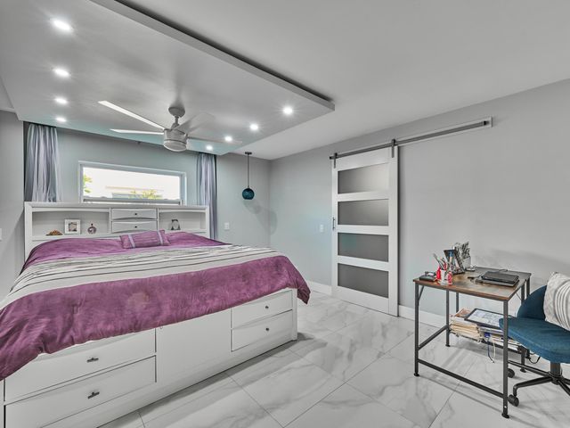 9020 SW 8th Street, Boca Raton, FL 33433