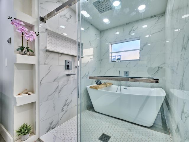 9020 SW 8th Street, Boca Raton, FL 33433