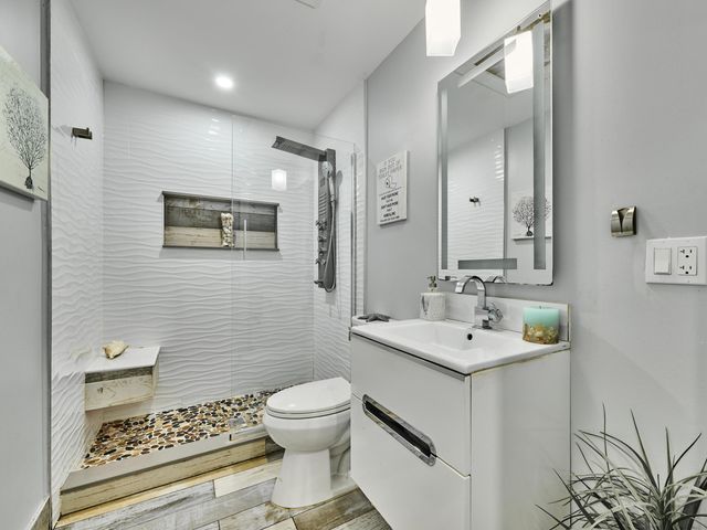 9020 SW 8th Street, Boca Raton, FL 33433