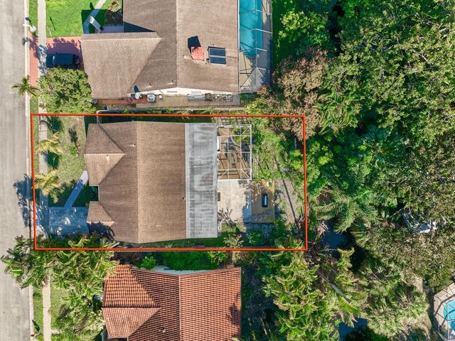 9020 SW 8th Street, Boca Raton, FL 33433