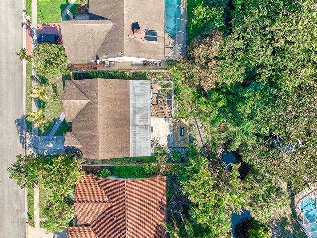 9020 SW 8th Street, Boca Raton, FL 33433