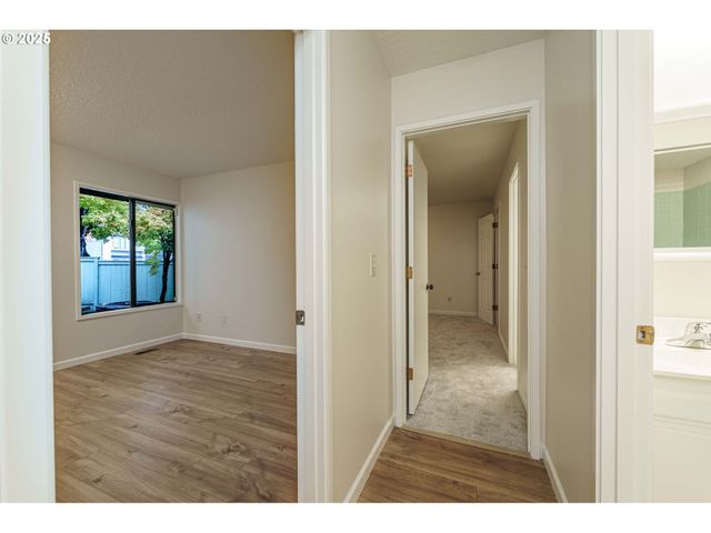 4248 Ne 125TH Pl, Portland, OR 97230