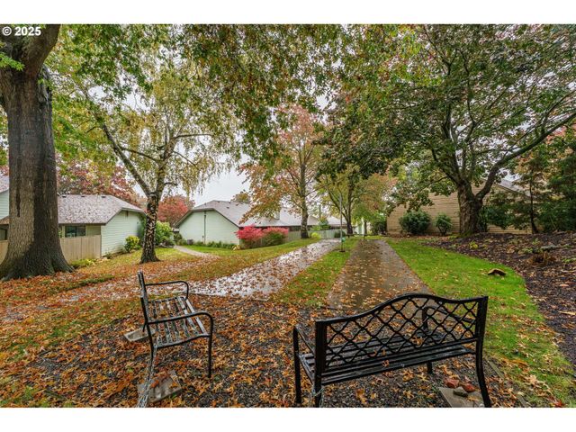 4248 Ne 125TH Pl, Portland, OR 97230