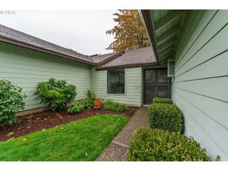 4248 Ne 125TH Pl, Portland, OR 97230