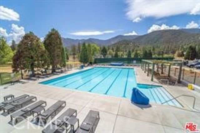15908 Mil Potrero, Pine Mtn Club, CA 93222