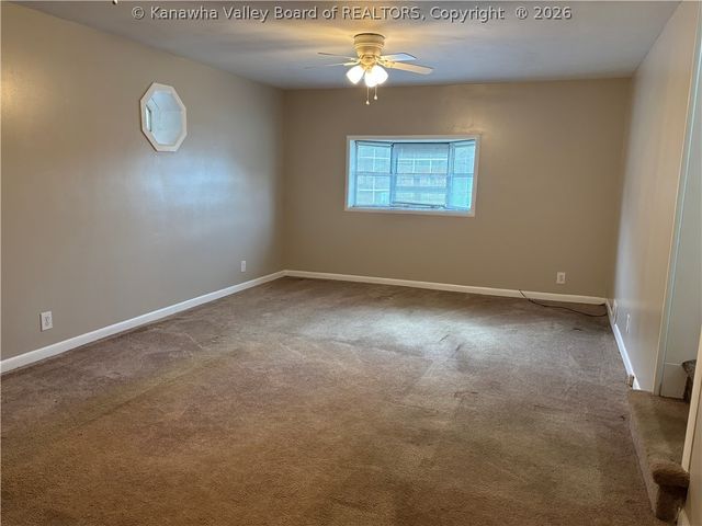 102 Mallory Lane, South Charleston, WV 25309