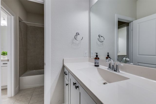 6816 Prompton Bend, Irving, TX 75063