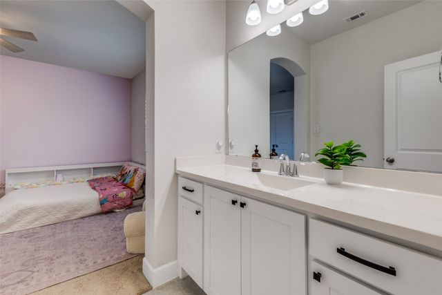 6816 Prompton Bend, Irving, TX 75063