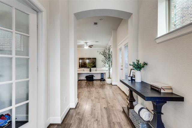 6816 Prompton Bend, Irving, TX 75063