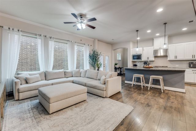 6816 Prompton Bend, Irving, TX 75063