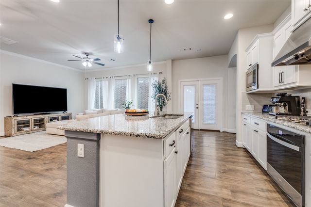 6816 Prompton Bend, Irving, TX 75063