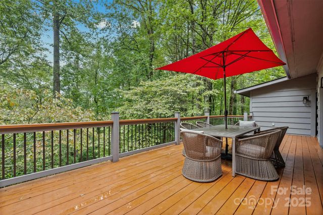 162 Highview Road, Cashiers, NC 28717
