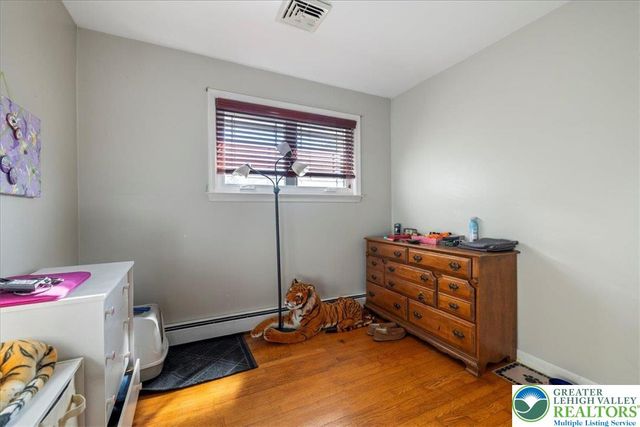 7512 South Main Street, Upper Saucon Twp, PA 18036