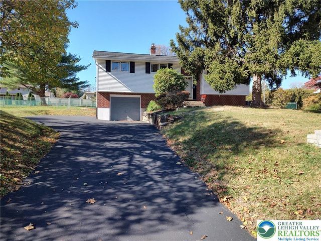 7512 South Main Street, Upper Saucon Twp, PA 18036