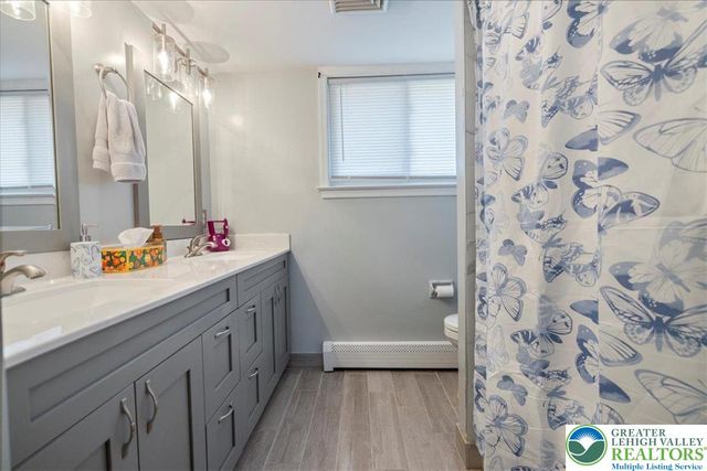 7512 South Main Street, Upper Saucon Twp, PA 18036