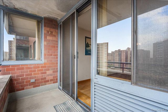 62-54 97th Place 9N, Rego Park, NY 11374